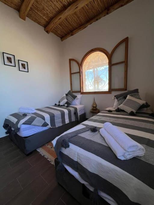 Le Petit Chalet. Есувейра Екстериор снимка